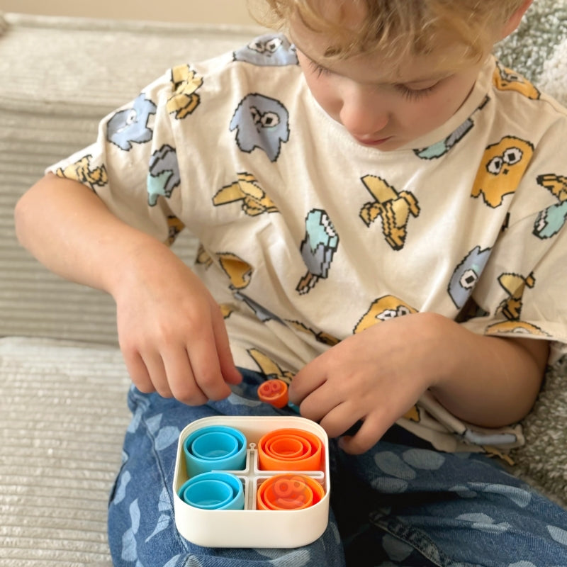 Loginis žaidimas dėžutėje, WOOPIE