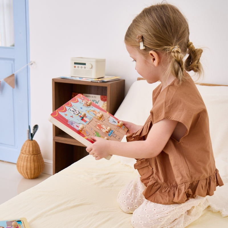 Medinė dėlionė vaikams su garsais „Grojantys gyvūnai“, VIGA