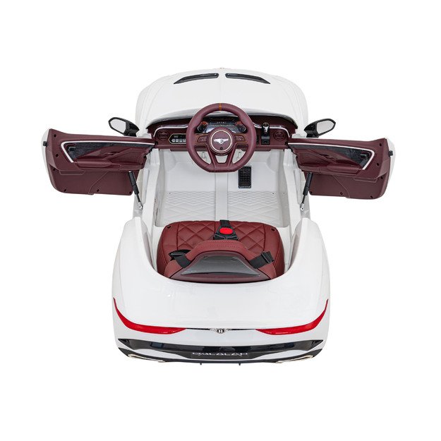 Vienvietis elektromobilis Bentley Bacalar, baltas