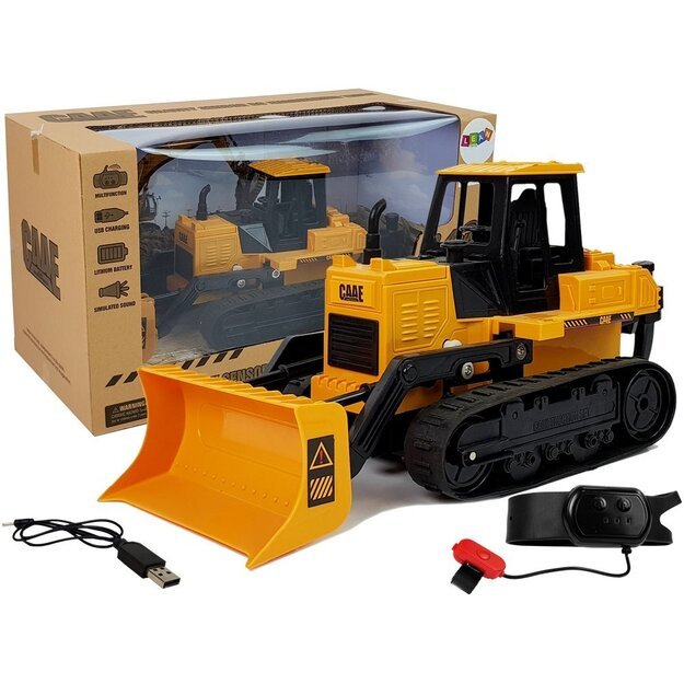 Rankos gestais - nuotoliniu būdu valdomas buldozeris Bulldozer Caterpillar