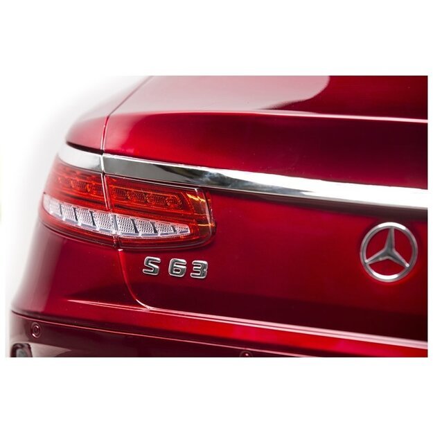 Elektromobilis vaikams Mercedes S63 AMG raudonas lakuotas
