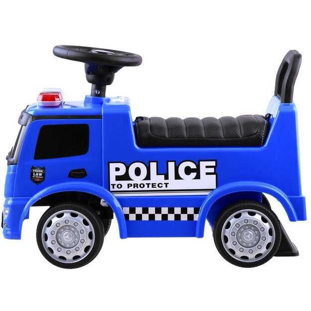 Paspiriamas policijos automobilis, mėlynas